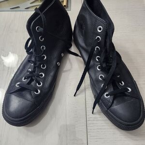 Converse Black High-Top Leather Sneakers Womens 11..mens 9